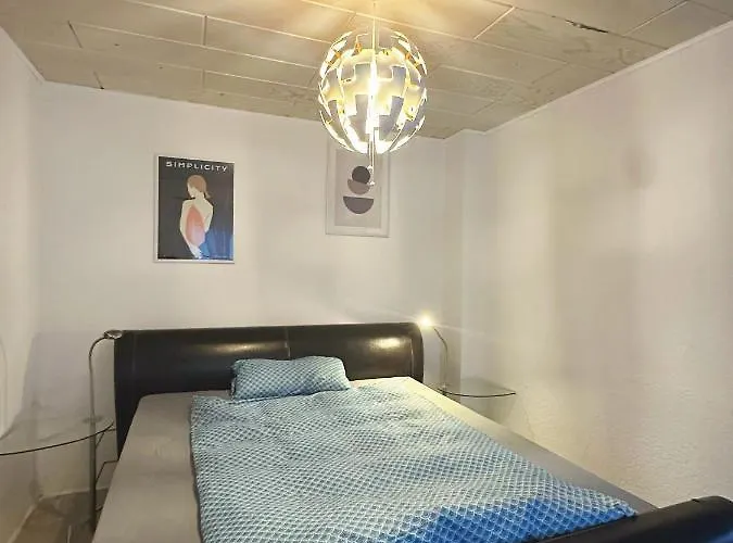 In Reihenhaus Mit Terrasse