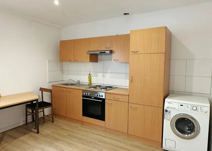 Gasthof In Reihenhaus Mit Terrasse